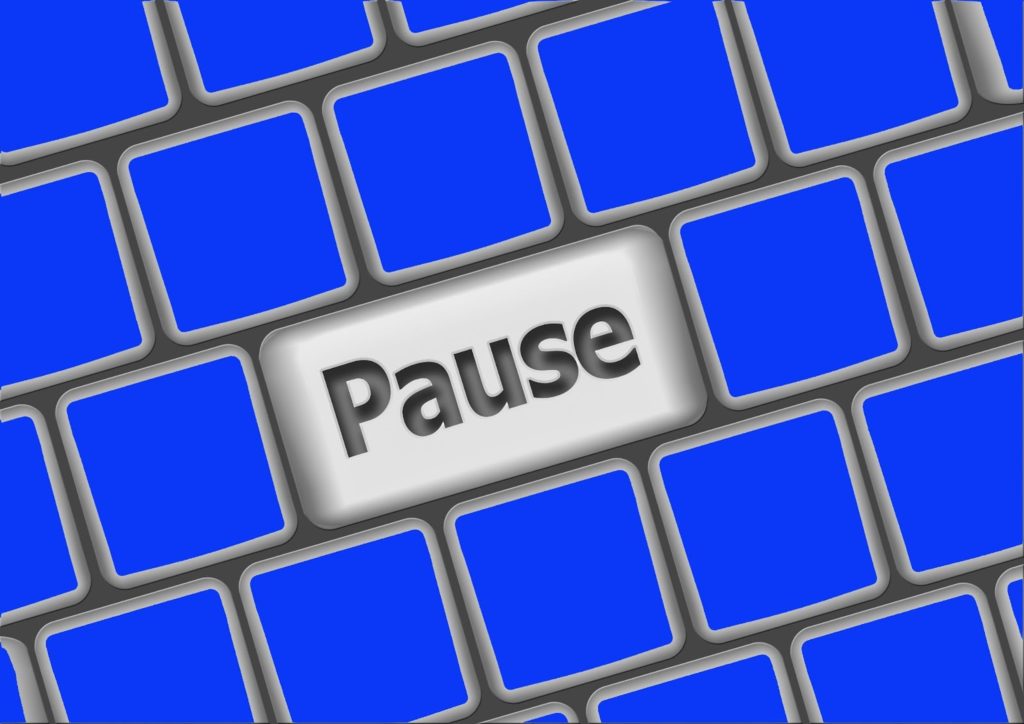 Pause button